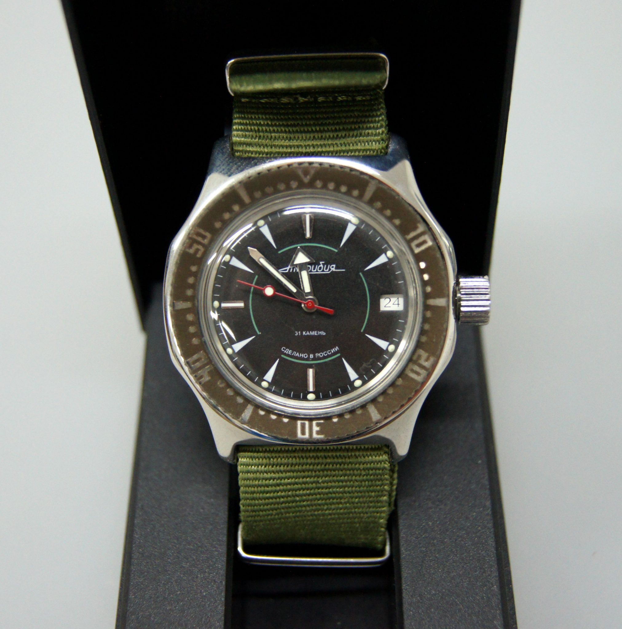 Vostok Amphibia Mod Watch (Mod 29- Green powder) – Vostok Amphibia Wathes,  Komandirskie Watches, Vostok Europe