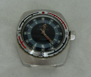 Vostok Amphibia Soviet 721462