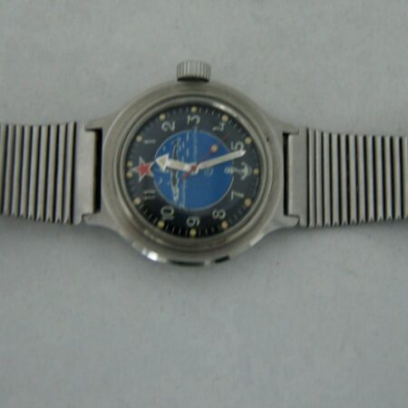 Vostok Amphibia Antimagnetic Military Komandirskie 198901