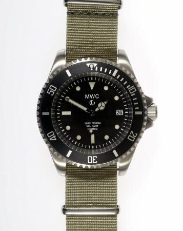 MWC 300m/1000ft Stainless Steel Hybrid Military Divers Watch