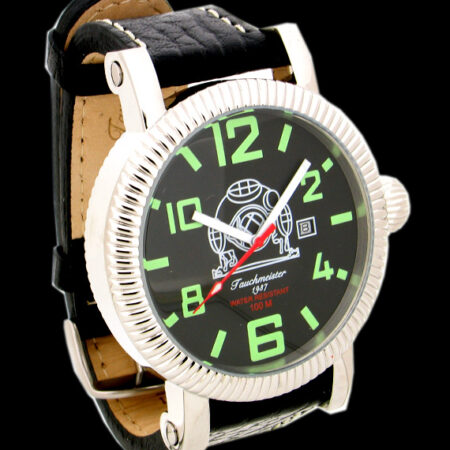 Tauchmeister1937 T0174 XXL U-Boot (Bunker) Watch