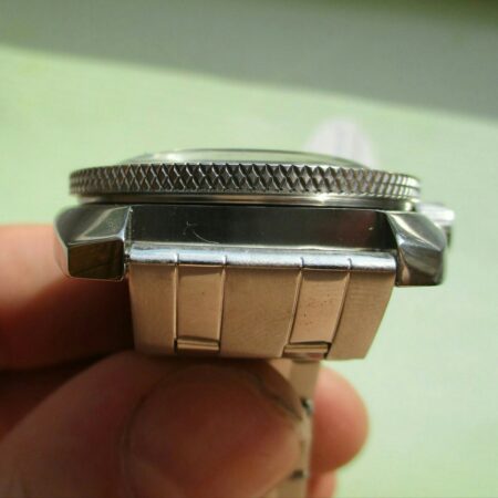 Bezel to Vostok Amphibia watches without insert